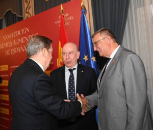 INTERPORC recibe el Premio Alimentos de España a la Promoción por llevar al cine la voz de los jóvenes del campo